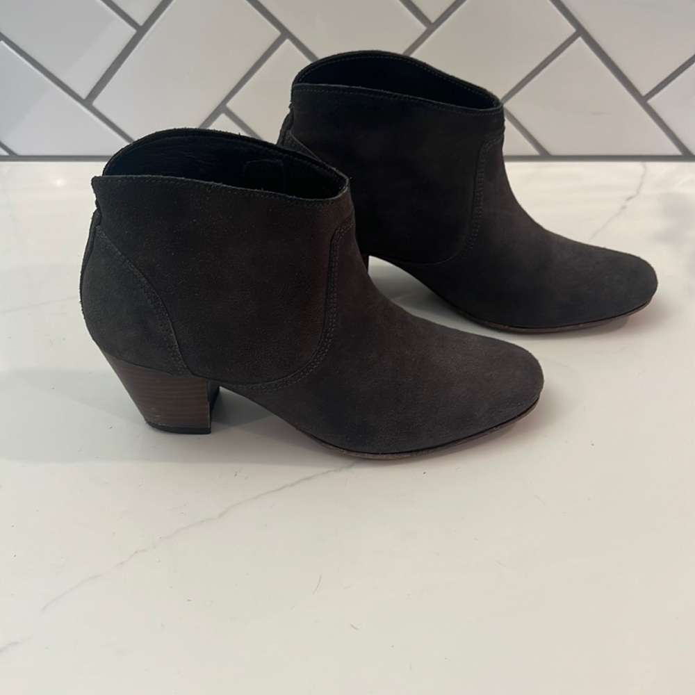 🌶️Hudson gray booties